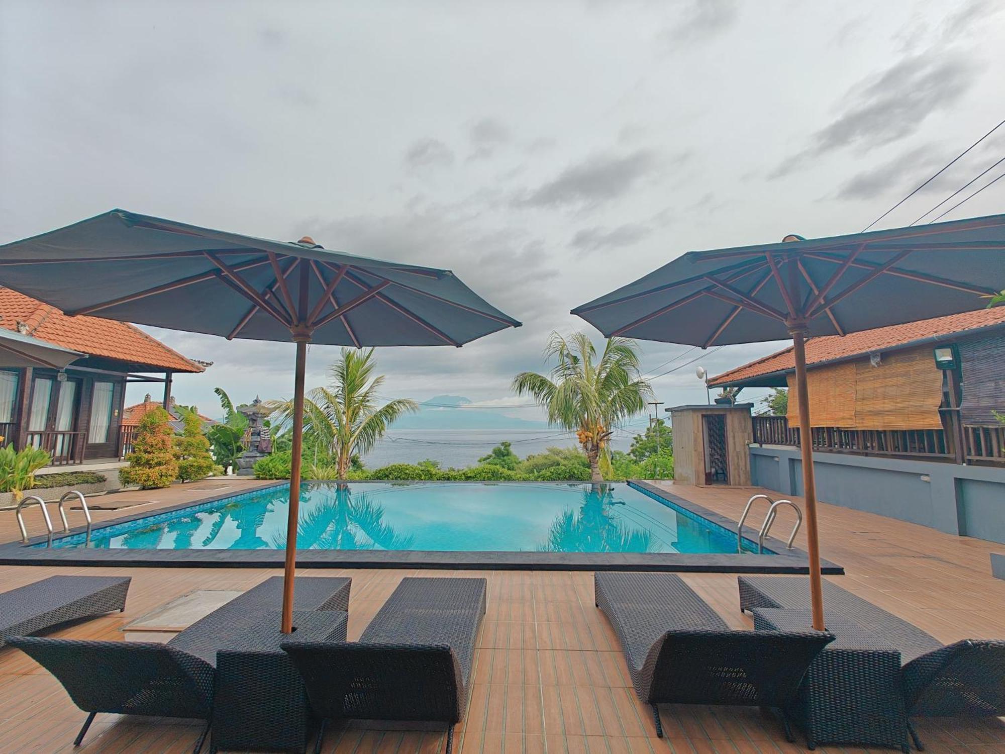 Nusa Sedayu Hotel By Ocean View Batununggul エクステリア 写真