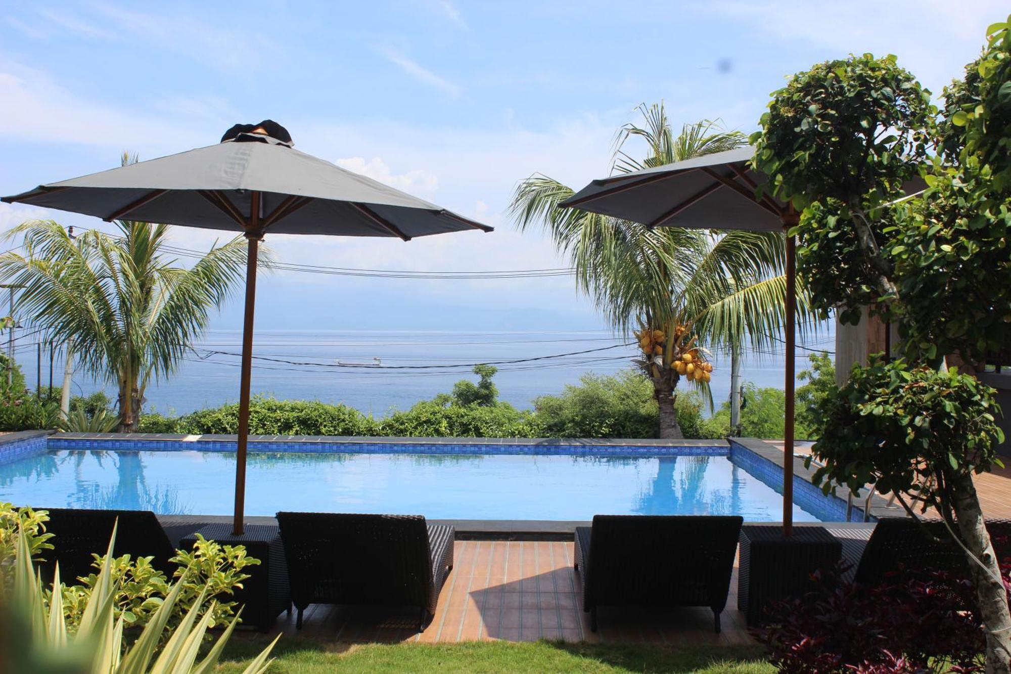 Nusa Sedayu Hotel By Ocean View Batununggul エクステリア 写真