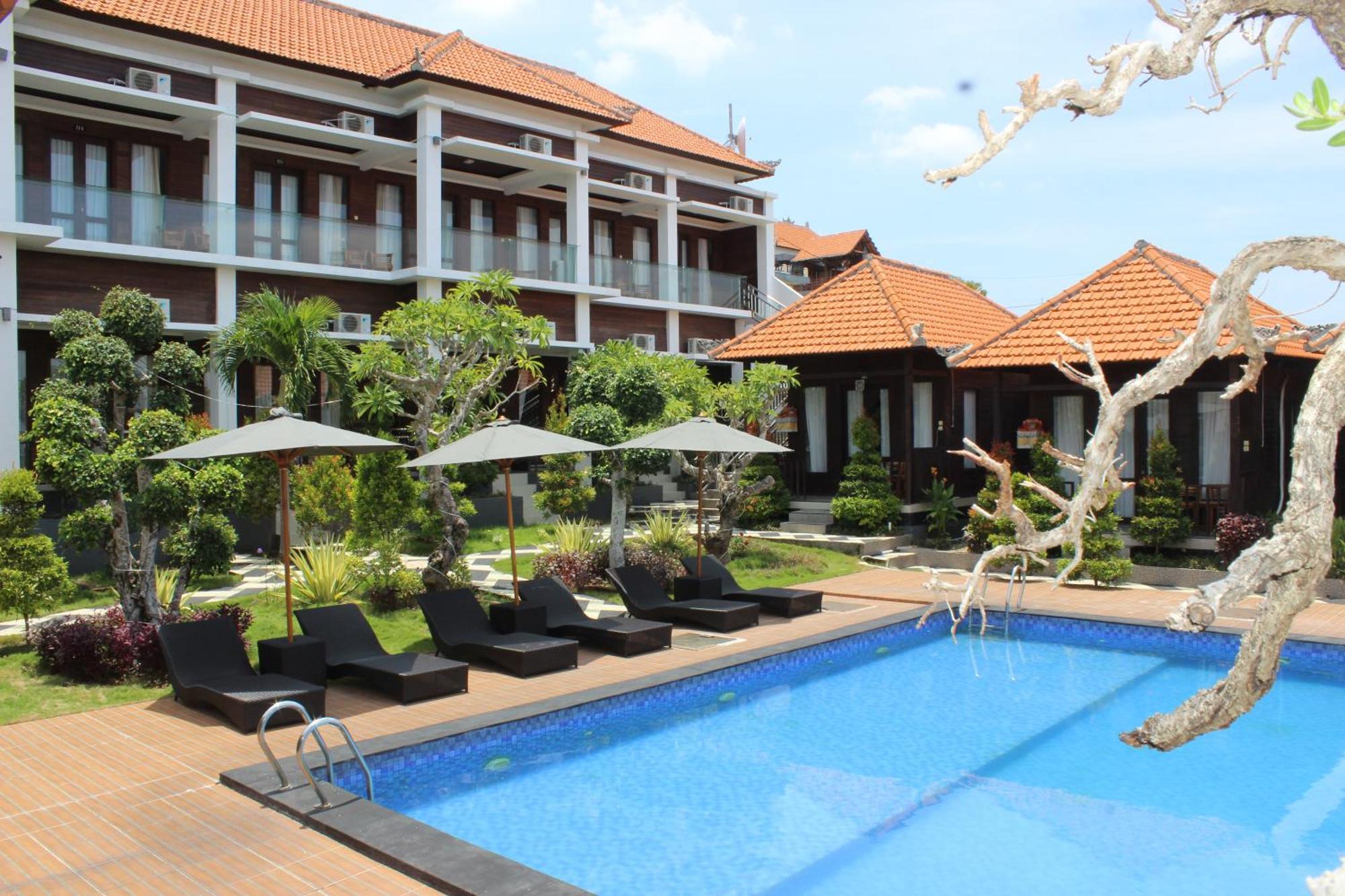 Nusa Sedayu Hotel By Ocean View Batununggul エクステリア 写真